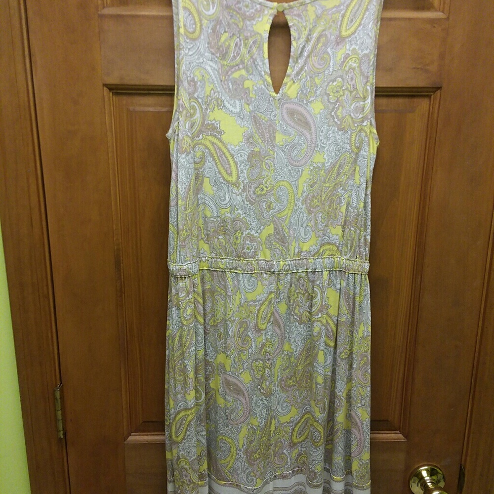 H&M Dress - Picture 2 of 8